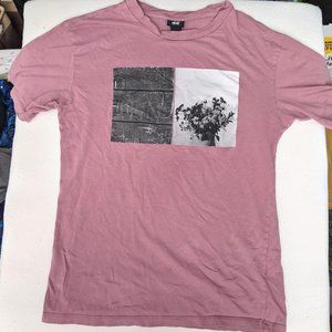 "shadows and light" mauve pink tshirt from h&m, men's size xsmall